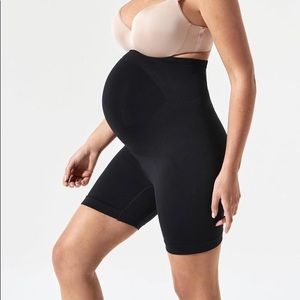 BLANQI Maternity Belly Support Shorts Size XL